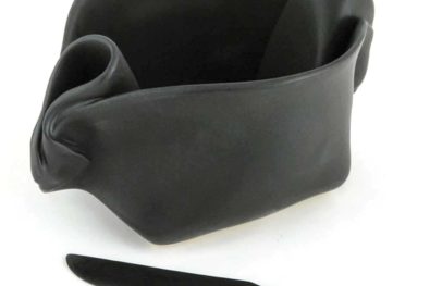 Pinch Pot With Rosewood Knife